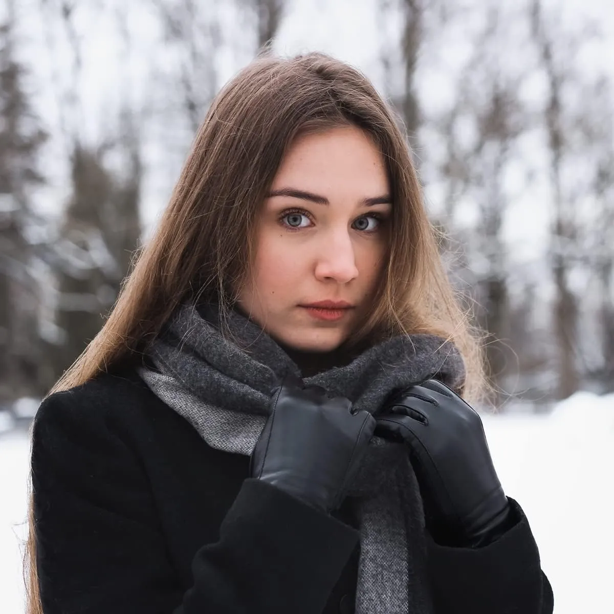 Downholme Vegan Leather Gloves for Women