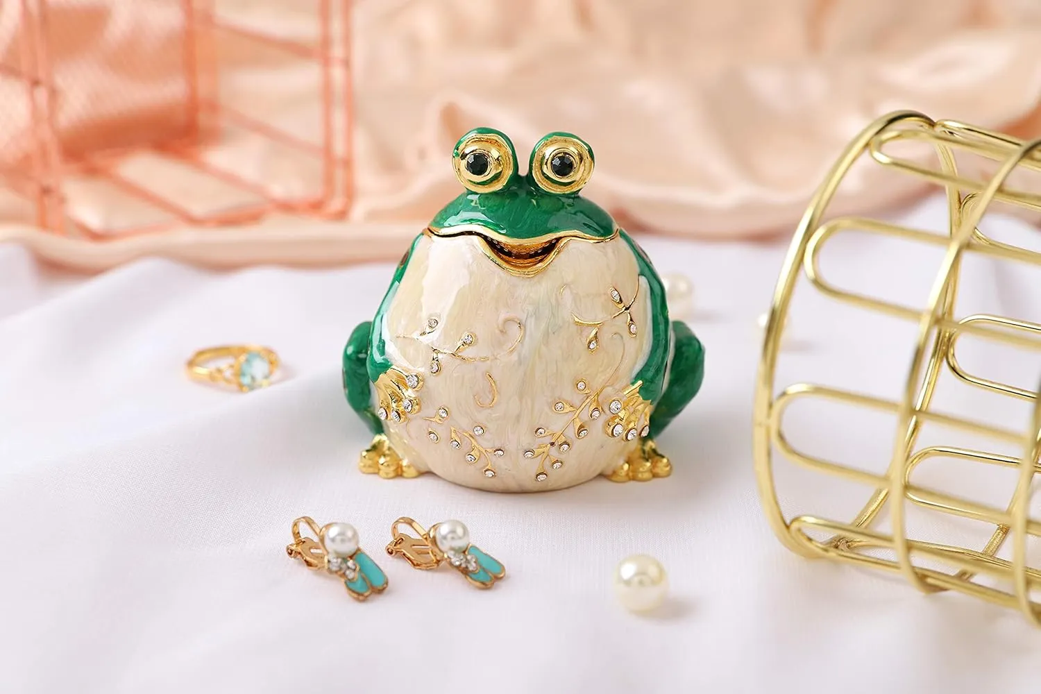 QIFU Hand Painted Enameled Frog Style Decorative Hinged Jewelry Trinket Box Unique Gift for Family