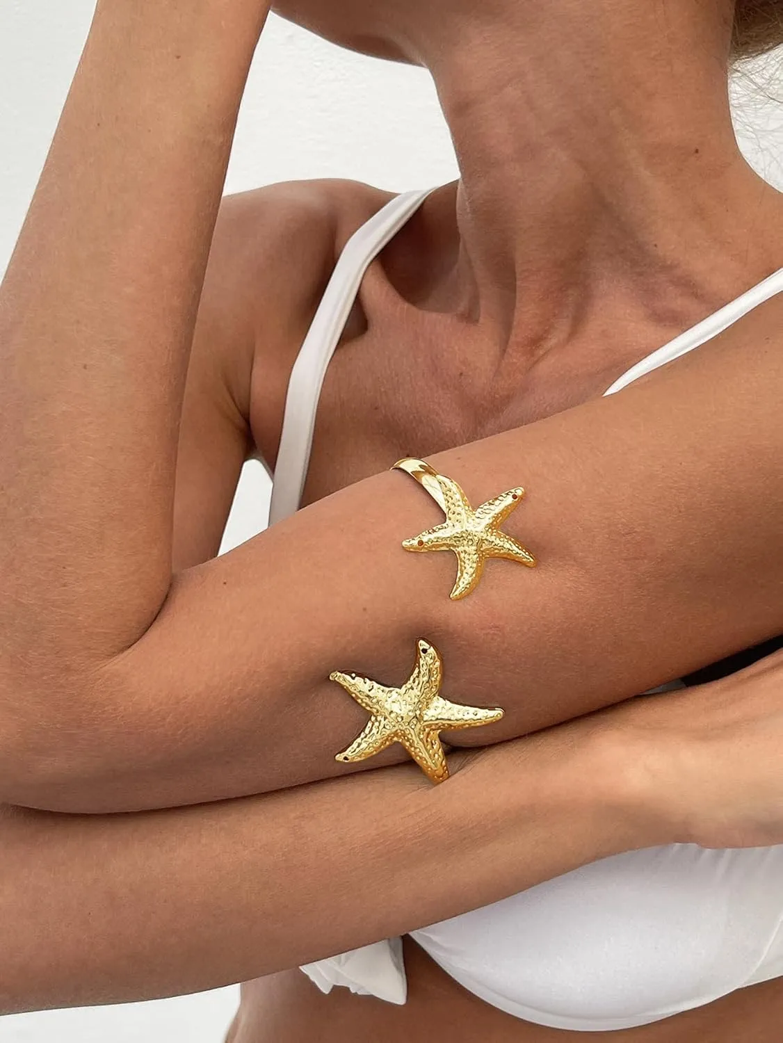 Upper Arm Bracelet Cuff Jewelry for Women Gold Arm Cuff Adjustable Flower Starfish Armband Statement Party Jewelry