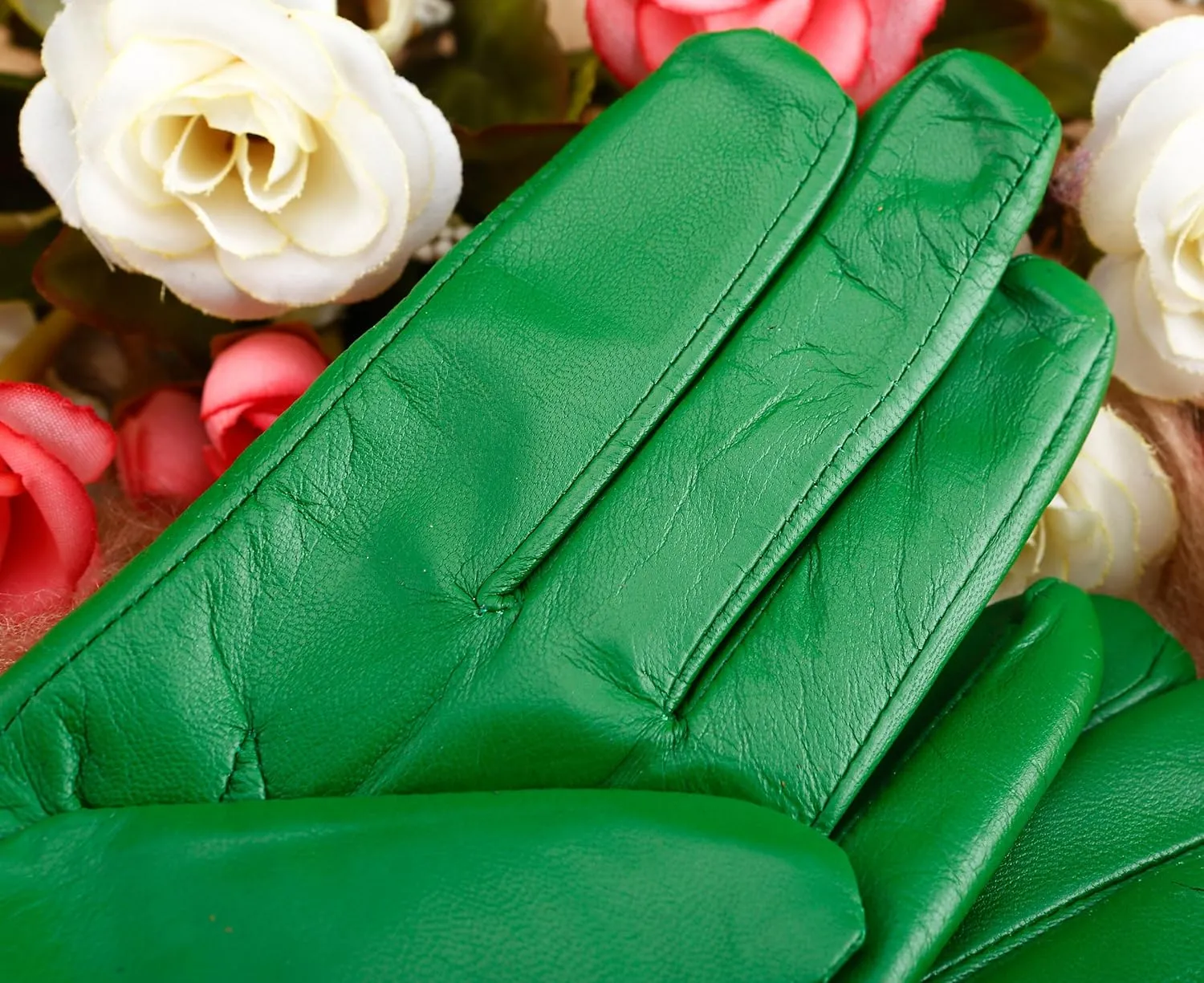Women's Italian Leather Gloves Lambskin Winter Comfort Gloves (Touchscreen or Non-Touchscreen)