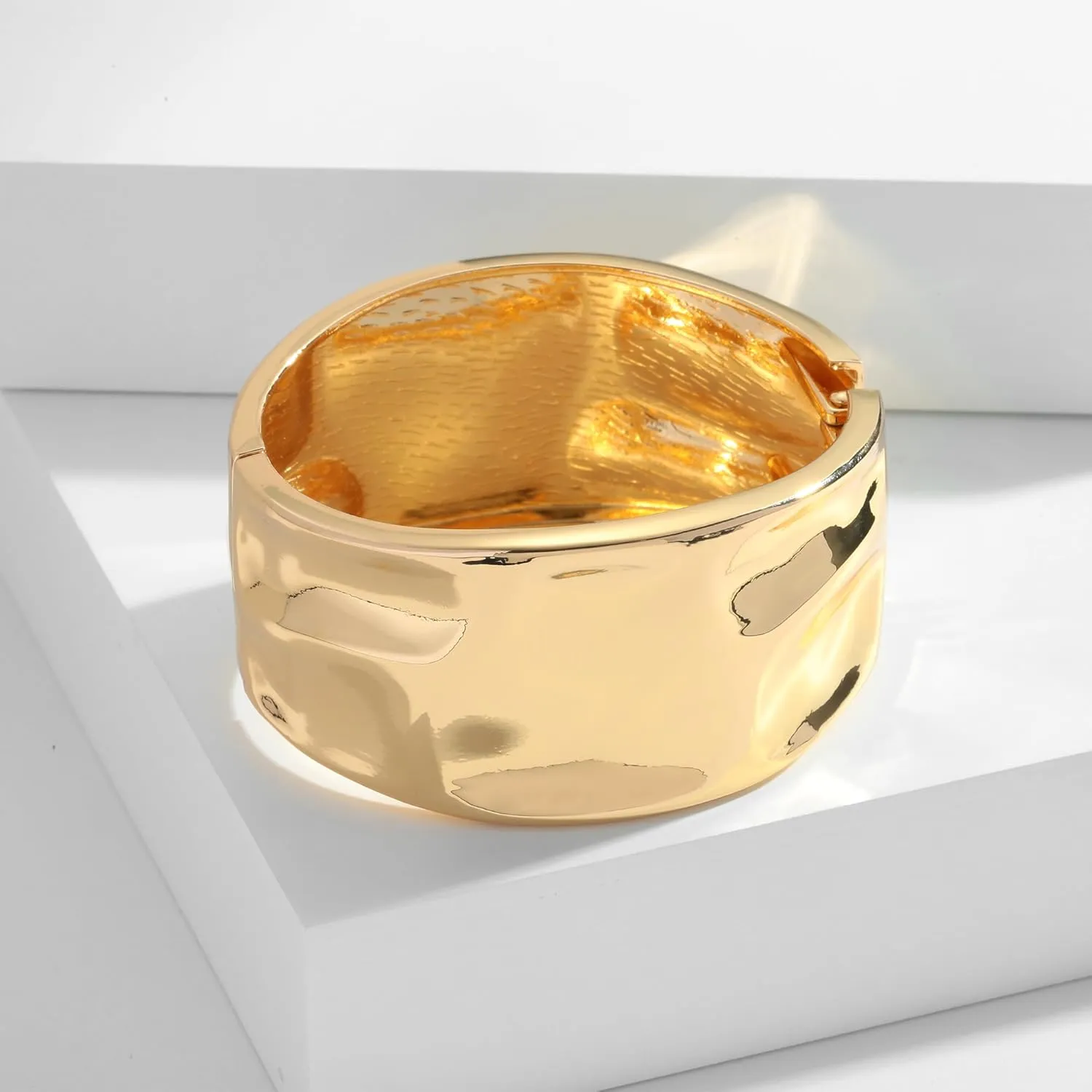 WOWORAMA Chunky Gold Bangle Bracelets for Women Thick Wide Hinged Cuff Bracelets Vintage Statement Gold Bracelet Twisted Hammered Wrist Arm Cuff Bracelets
